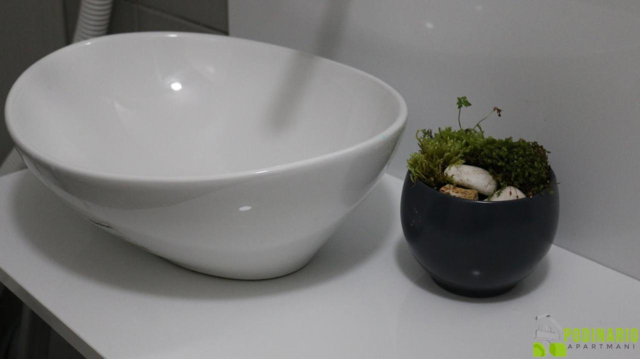 Podinario Apartment Соко Баня Екстериор снимка