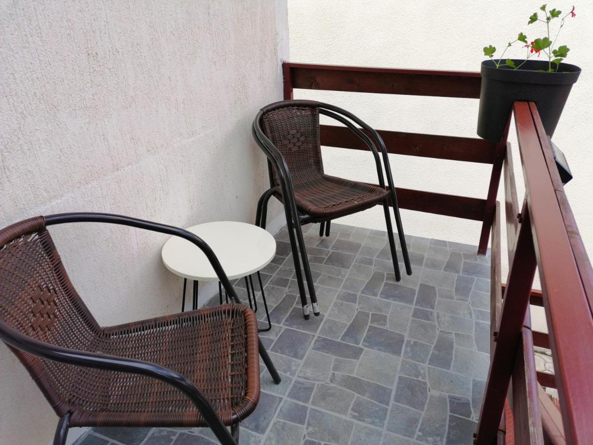 Podinario Apartment Соко Баня Екстериор снимка