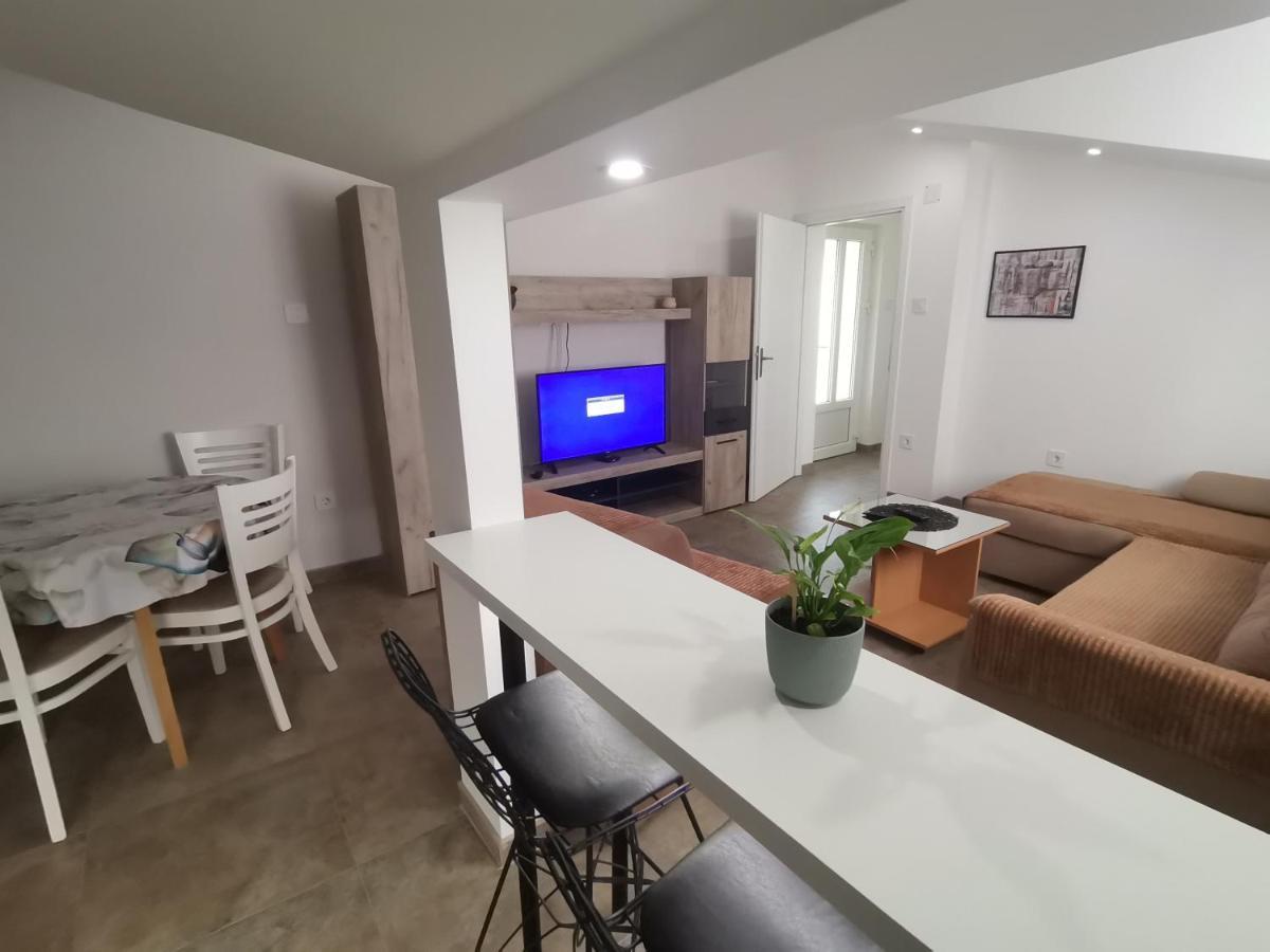 Podinario Apartment Соко Баня Екстериор снимка